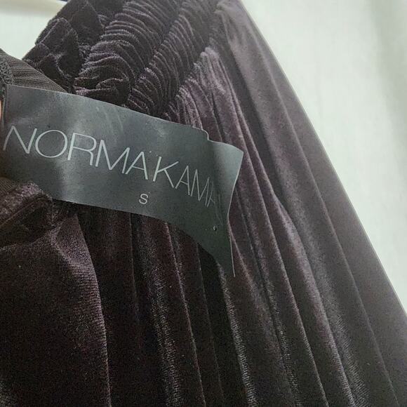 Norma Kamali Velvet Off-Shoulder Peasant Top, S Black slouchy oversized tunic - Picture 5 of 10